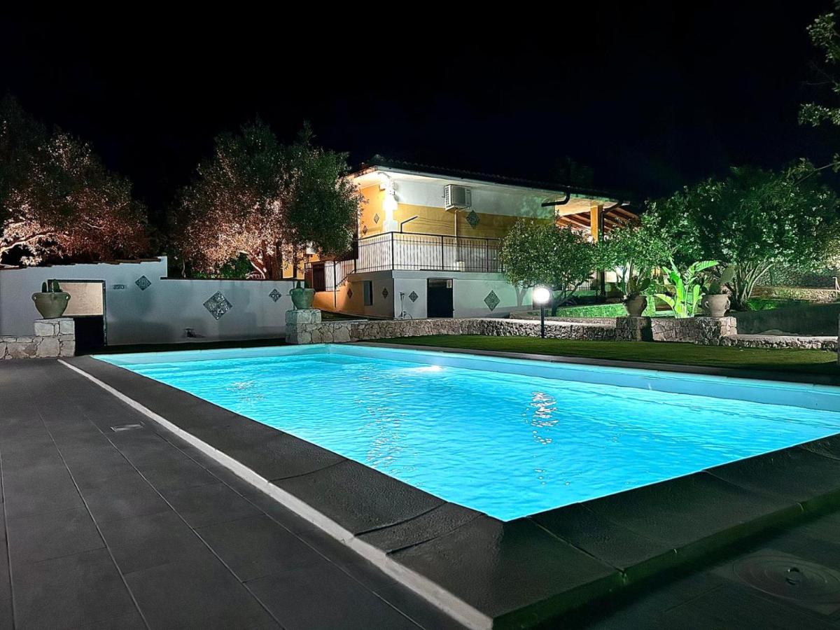 Villa Leonardo - Housity