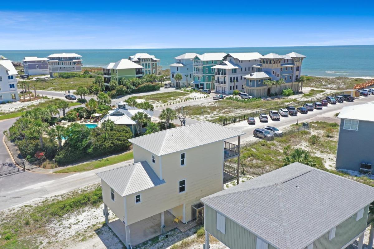 Reveille by Pristine Properties Vacation Rentals - Housity