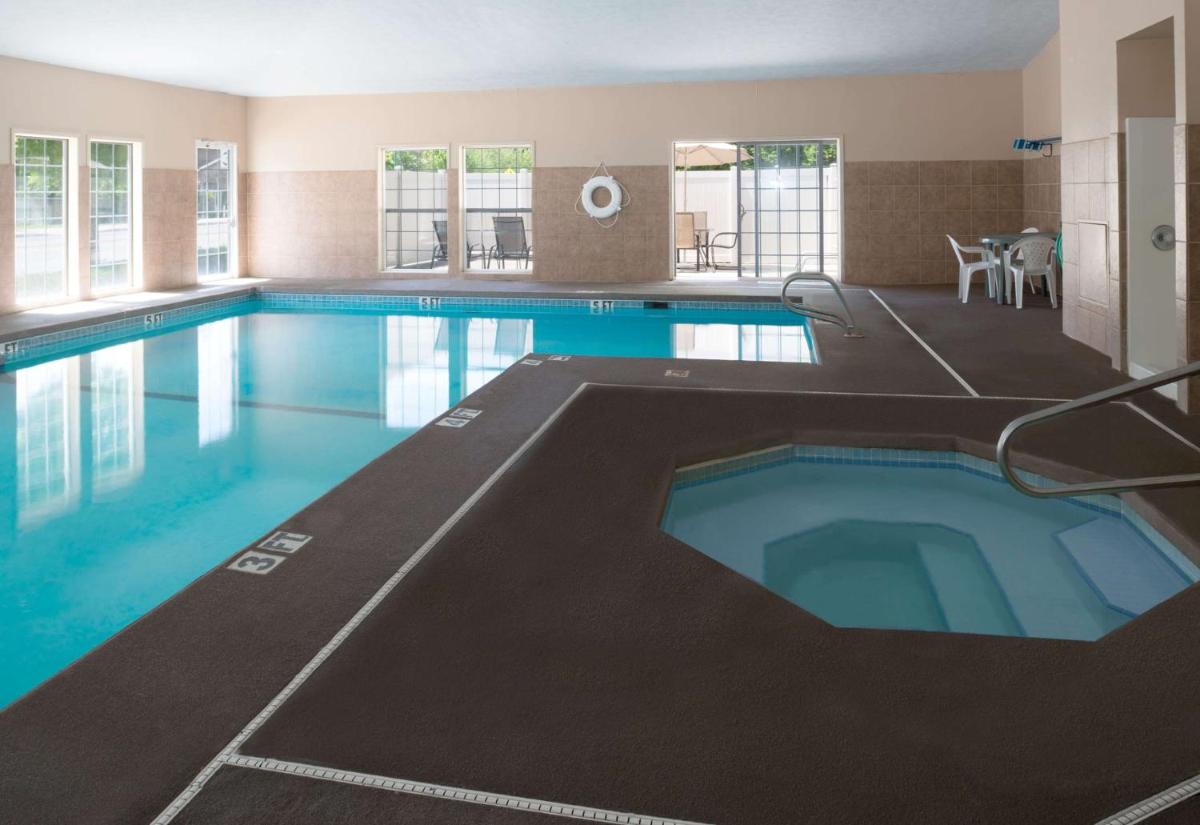 Baymont by Wyndham Coeur D Alene - Housity
