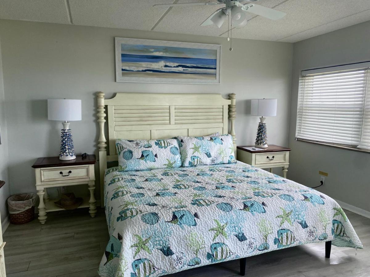 The Pelican - Housity