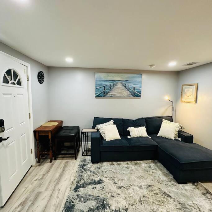 Ocean Block Oasis, 2-Bed Condo - Housity