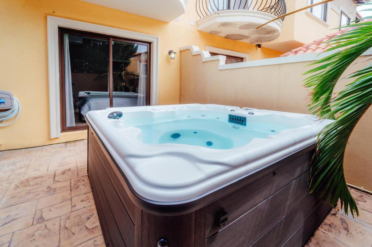 The best house in gold coast 4 bedrooms - Housity