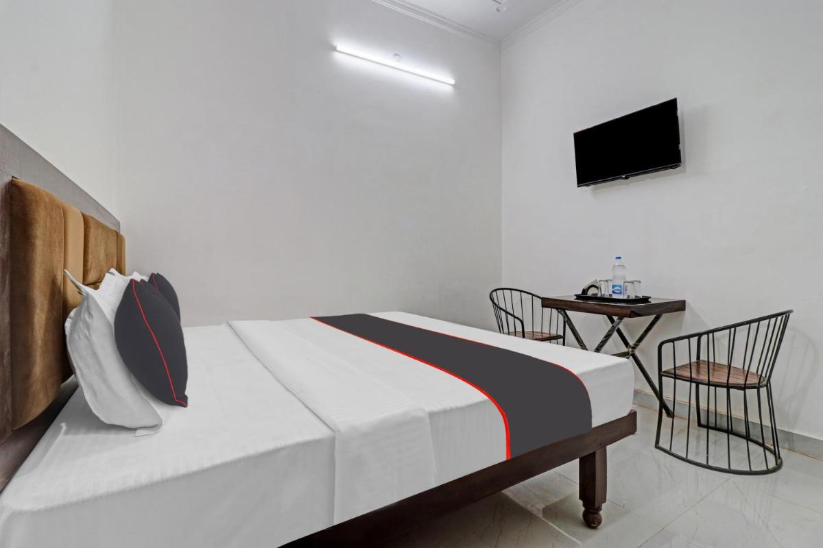 Flagship Chaudhary Guest House & Restaurant - Housity
