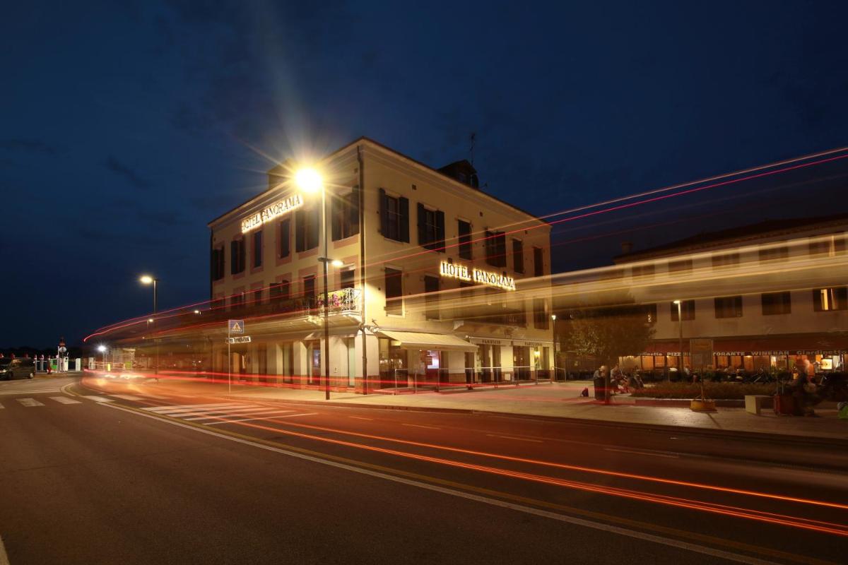 Hotel Panorama - Housity