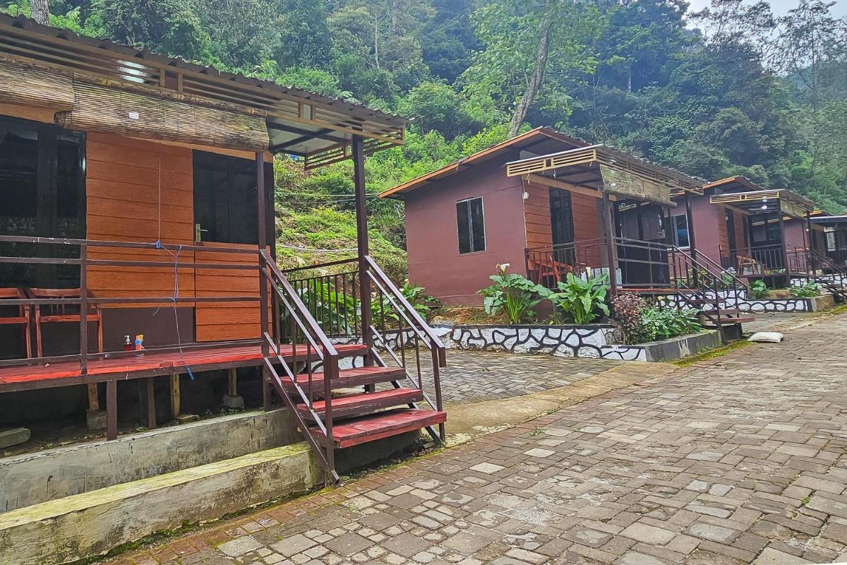 Bukit Senyum Residence Mitra RedDoorz - Housity