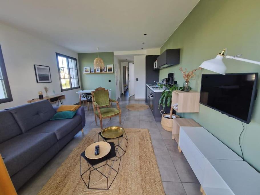 T2 Coeur village basque, avec terrasse, Artzamendi - Housity