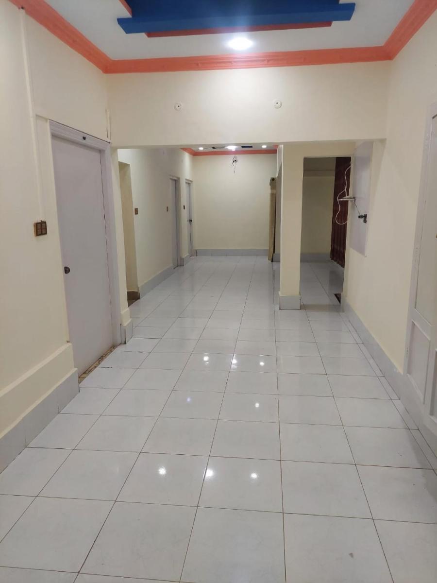 Hotel Royal Vista - Housity