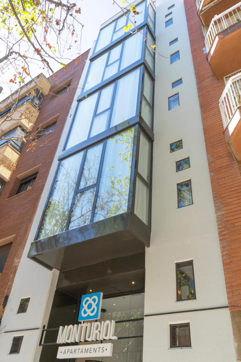 Monturiol Apartaments - Housity