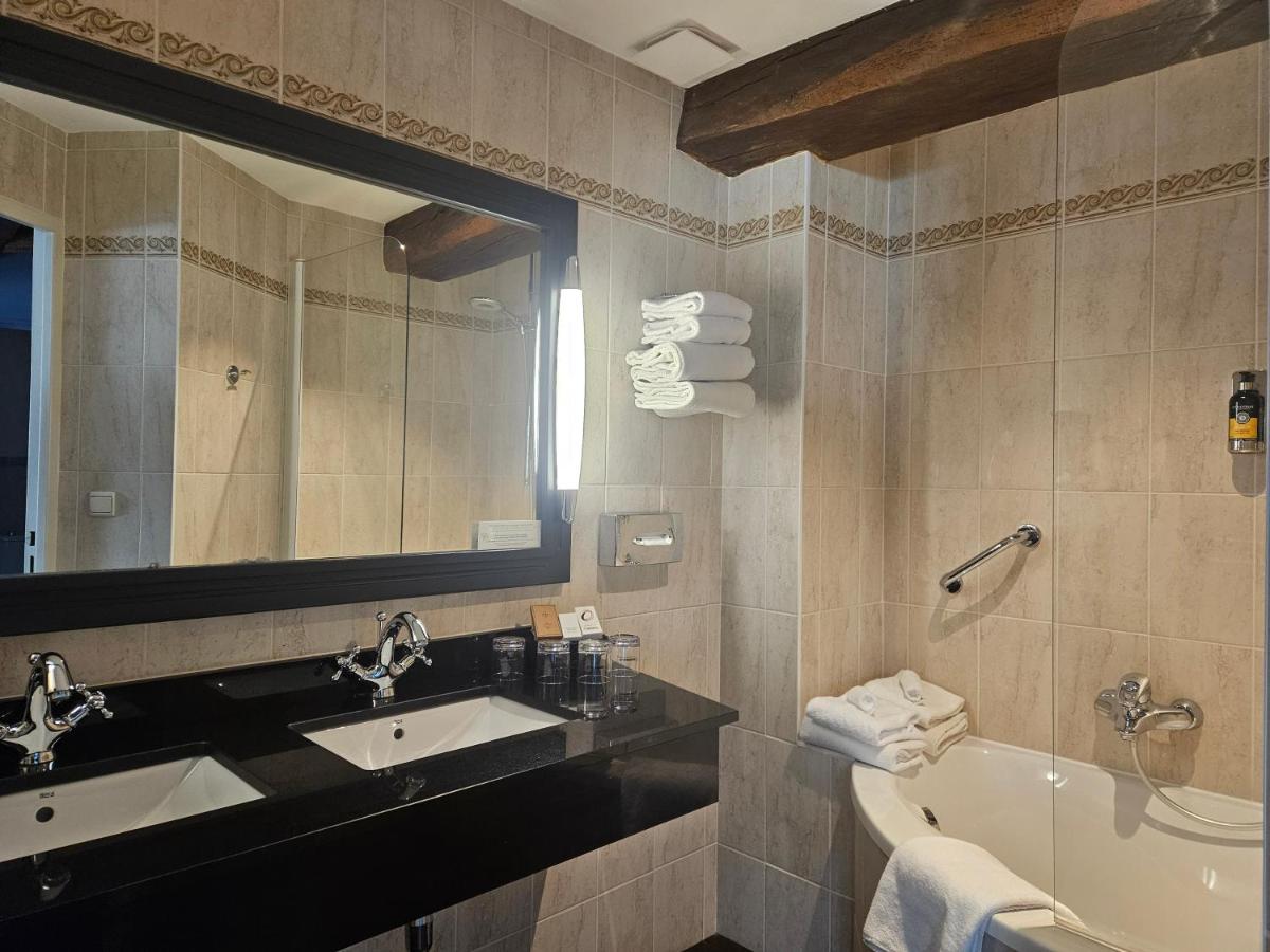 Hôtel Anne d'Anjou, The Originals Collection - Housity