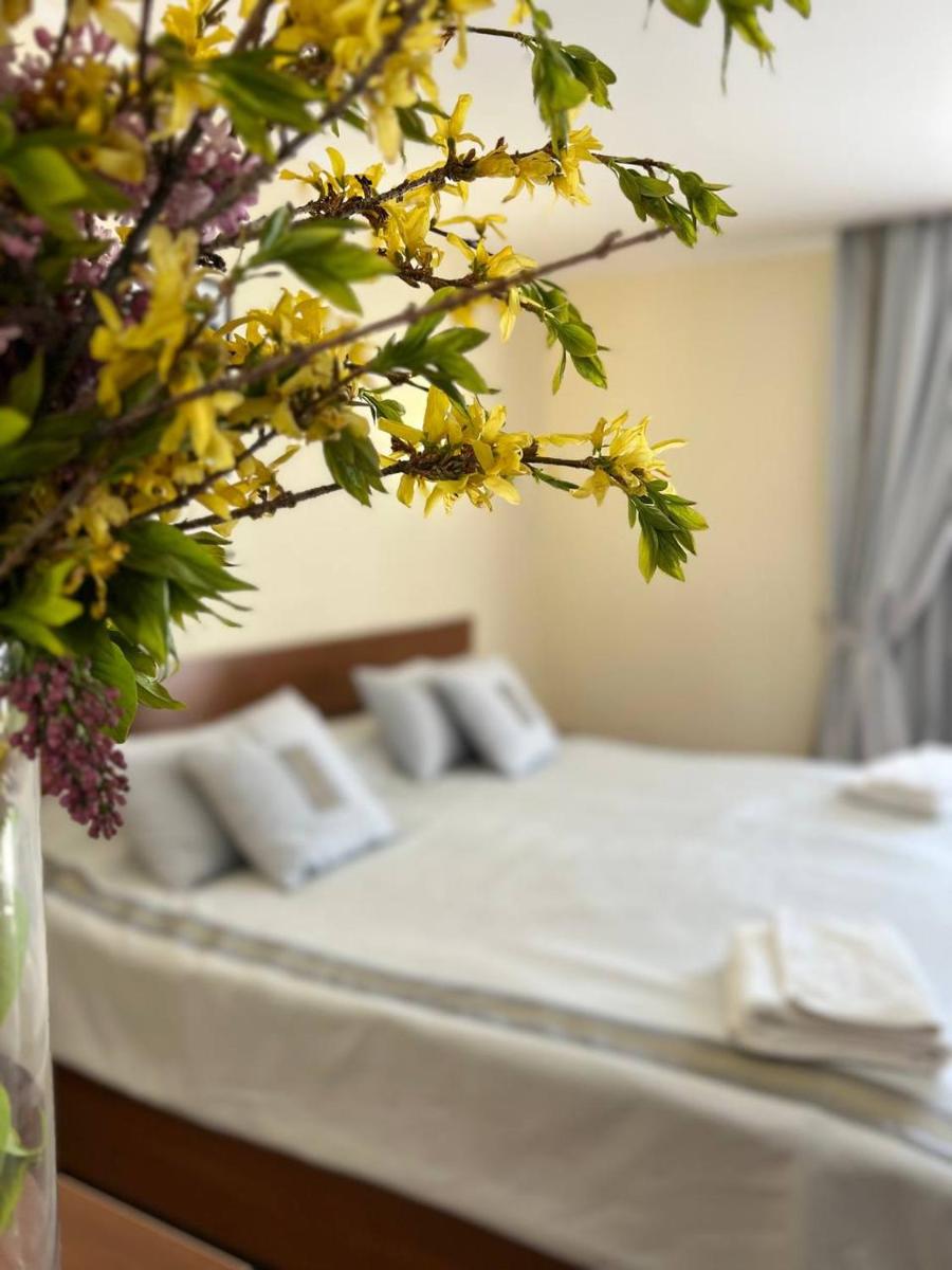 Club Hotel Royal Beach - Housity
