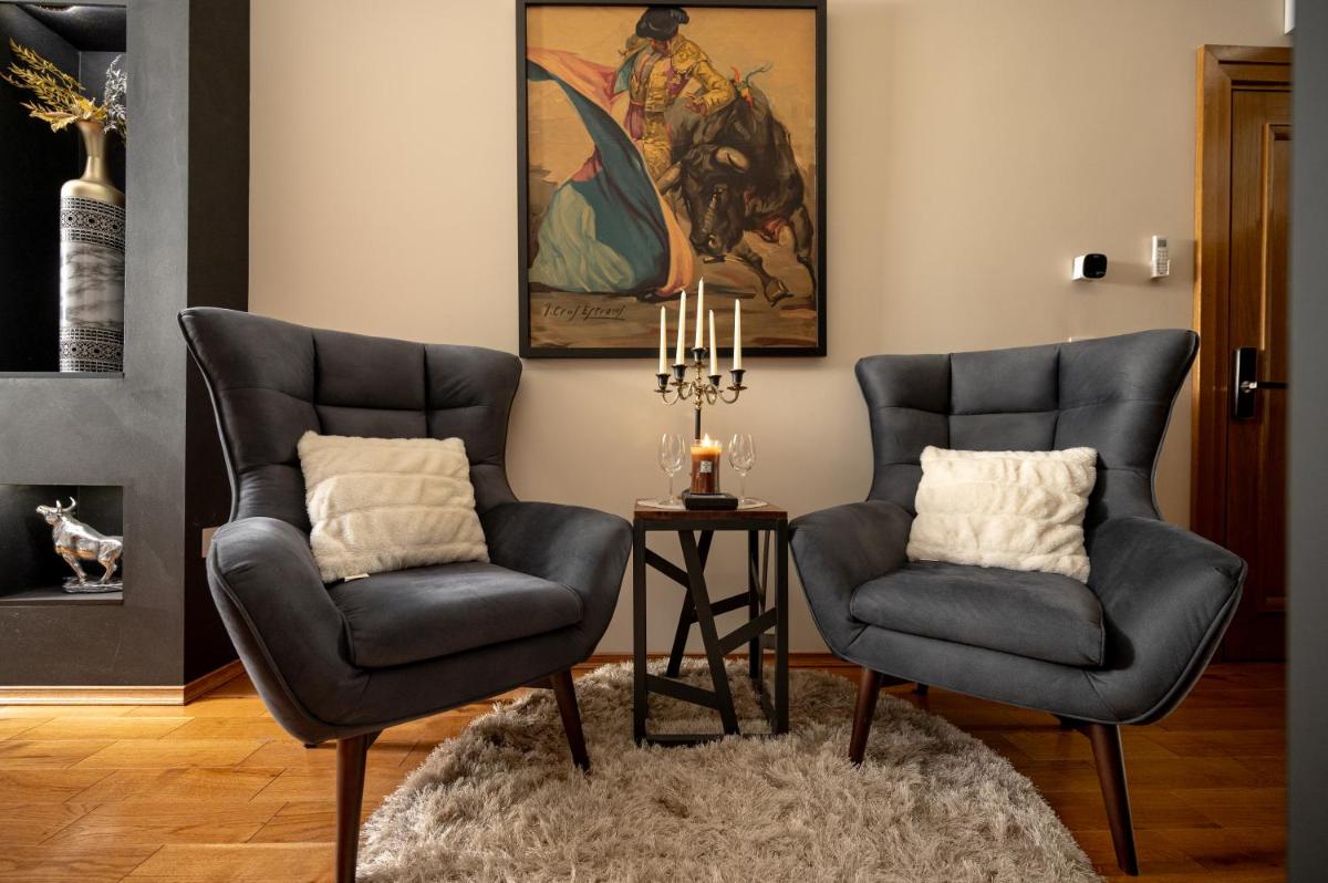 TORRO LUX Apartment - Housity