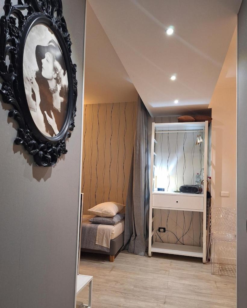 Adam Apartment - Housity