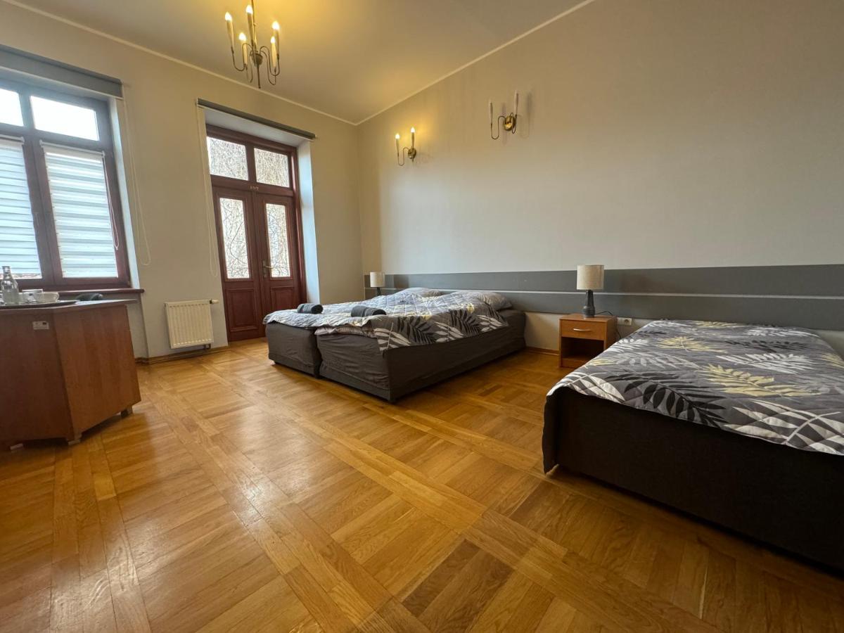 Hostel Va Bank - Housity