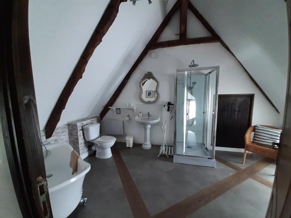Le Manoir, A Stunning Property - Housity