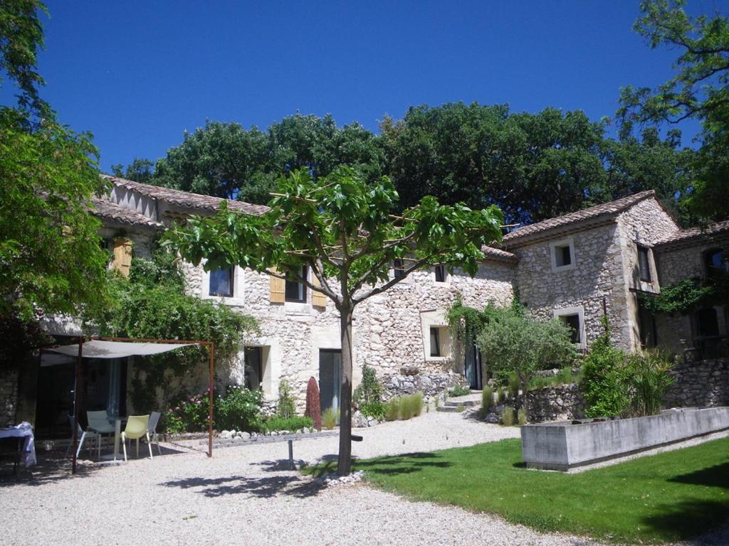 Les Esplanes - Housity