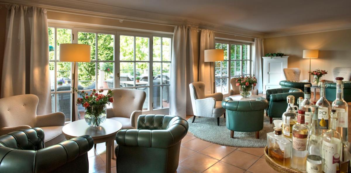 Hotel Pienzenau Am Schlosspark - Hizvo