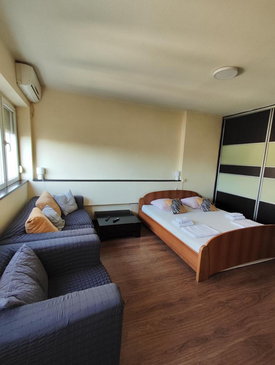 Balkan-inn Studio Centar apartment - Housity