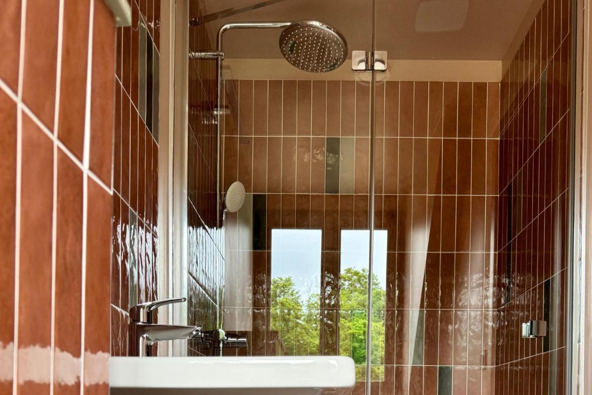Salle de bains dans l'établissement La Maison Rabelais