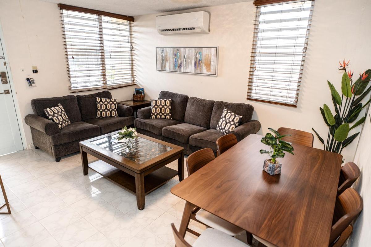 Oasis in the South of the Island with FREE parking and laundry - Housity