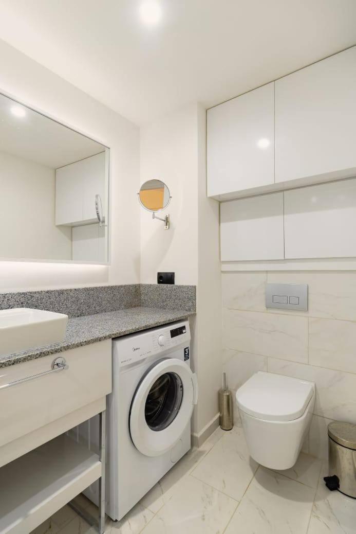 Suitetrails - Black sea royal orbi city