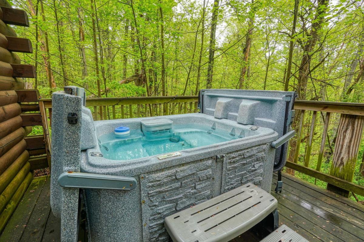 Blue Rose Cabins - Wildwoods Cabin - Housity