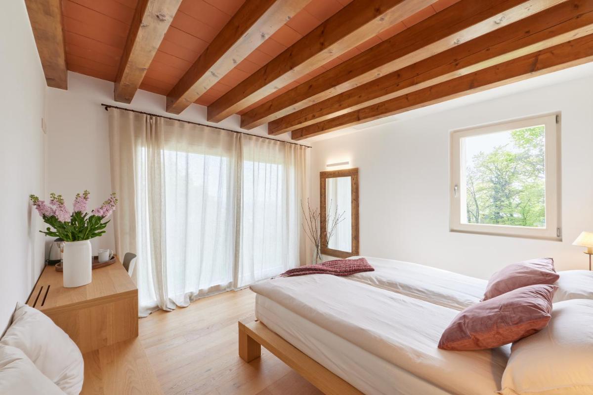 CasaMartini Bed & Breakfast - Housity