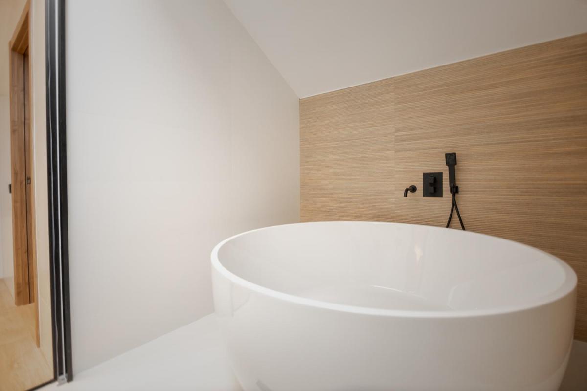 Un baño de Hotel & Spa Convento San Francisco