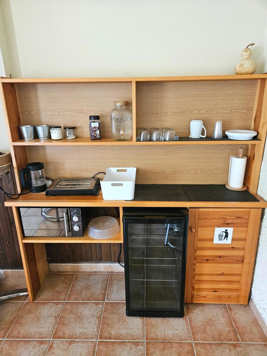 Hostal JP y Estudios - Housity