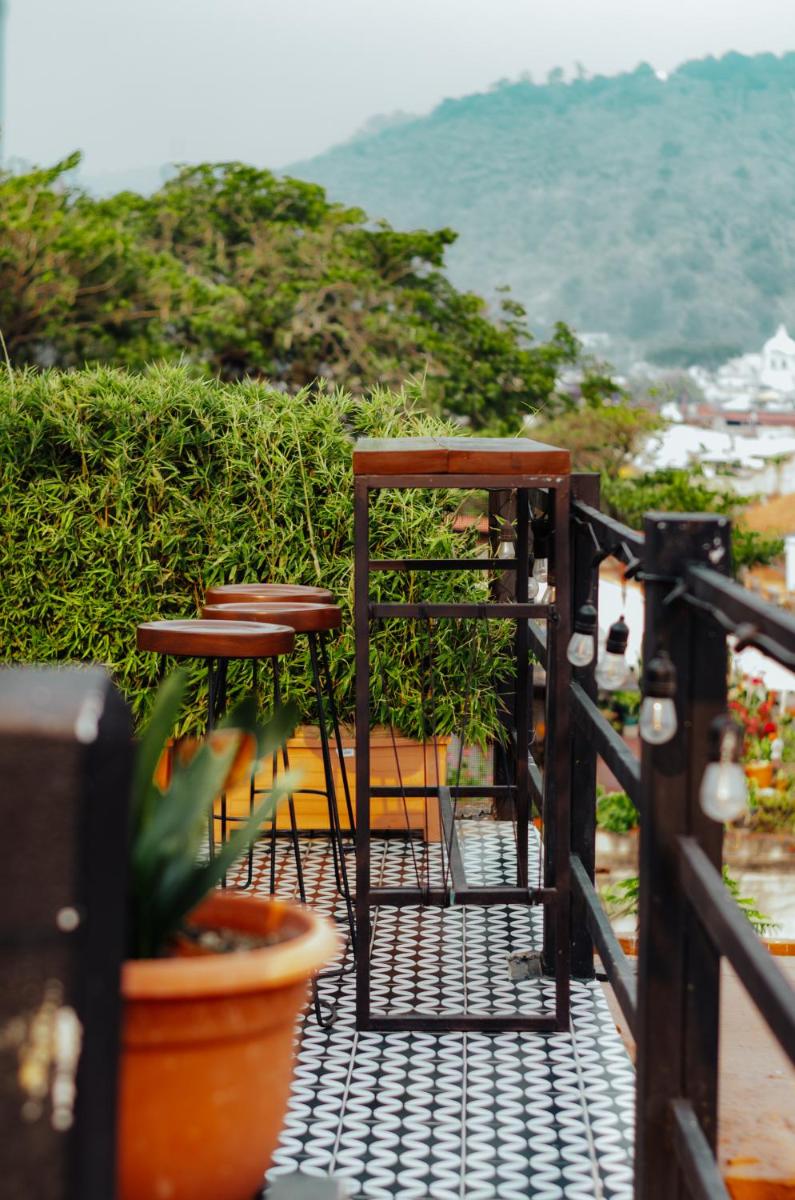 Selah Hotel & Coffee - Hizvo
