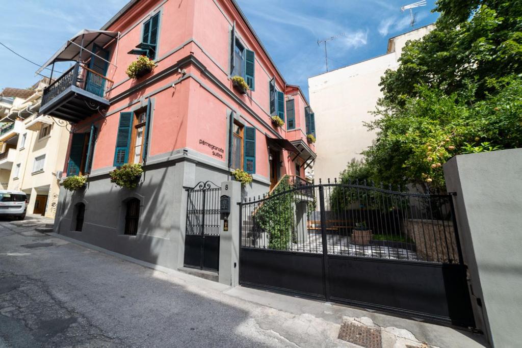 PomeGranate Suites - Housity