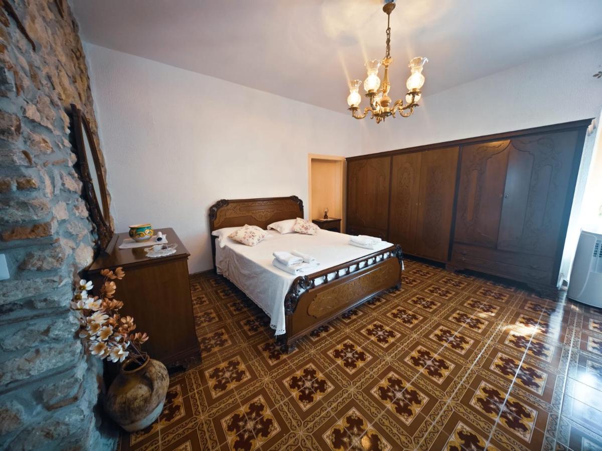 B&b Diamante and home restaurant - Housity
