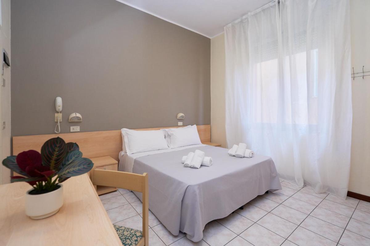 HOTEL JOLANDA - Housity