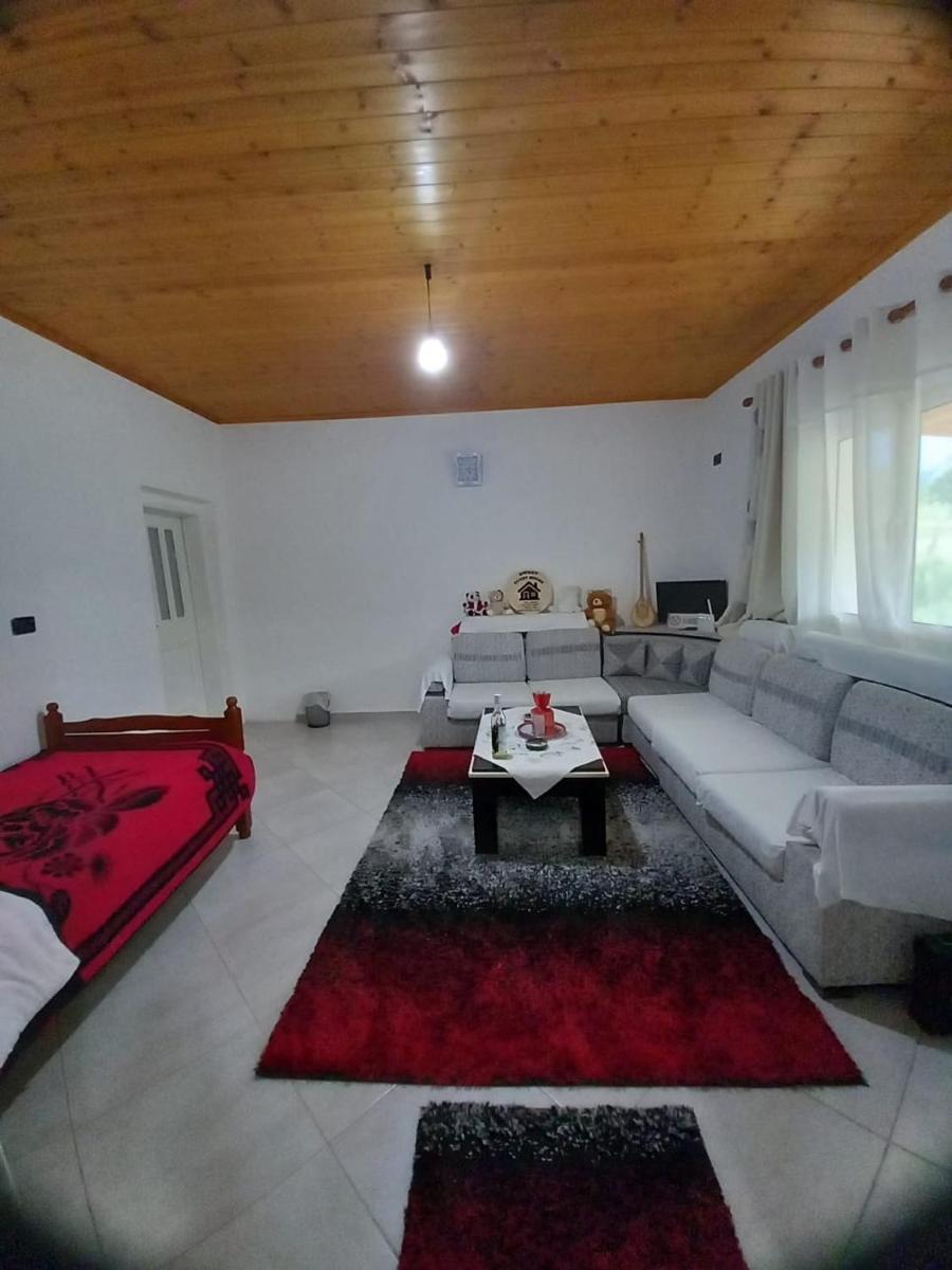 Shpija E AMEL (Sweet Guest House) - Housity