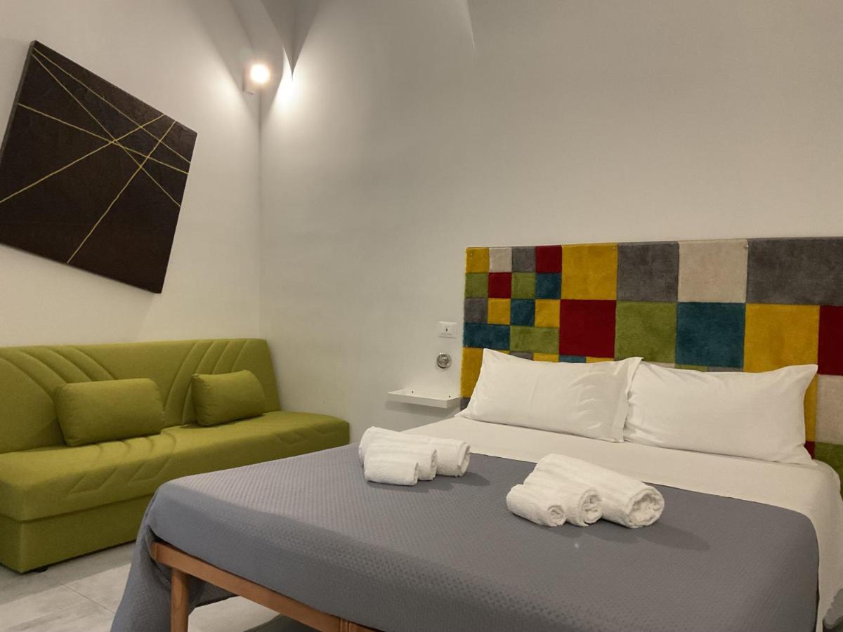 Rossaroll Holiday Houses - Housity