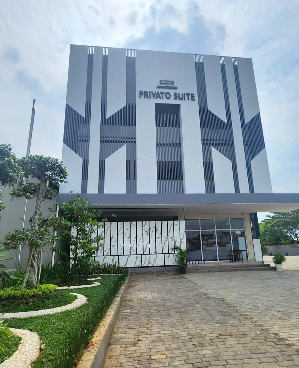 Privato Suite - Housity