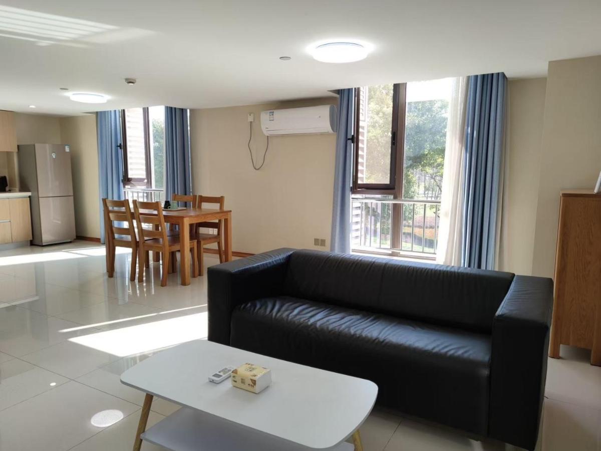 iNestin Shanghai Apt Waigaoqiao - Housity