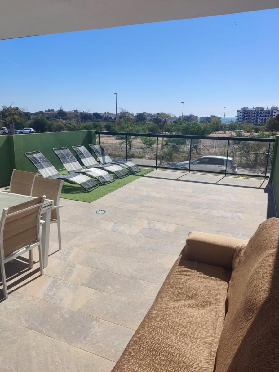 Mil palmeras Beach - Housity