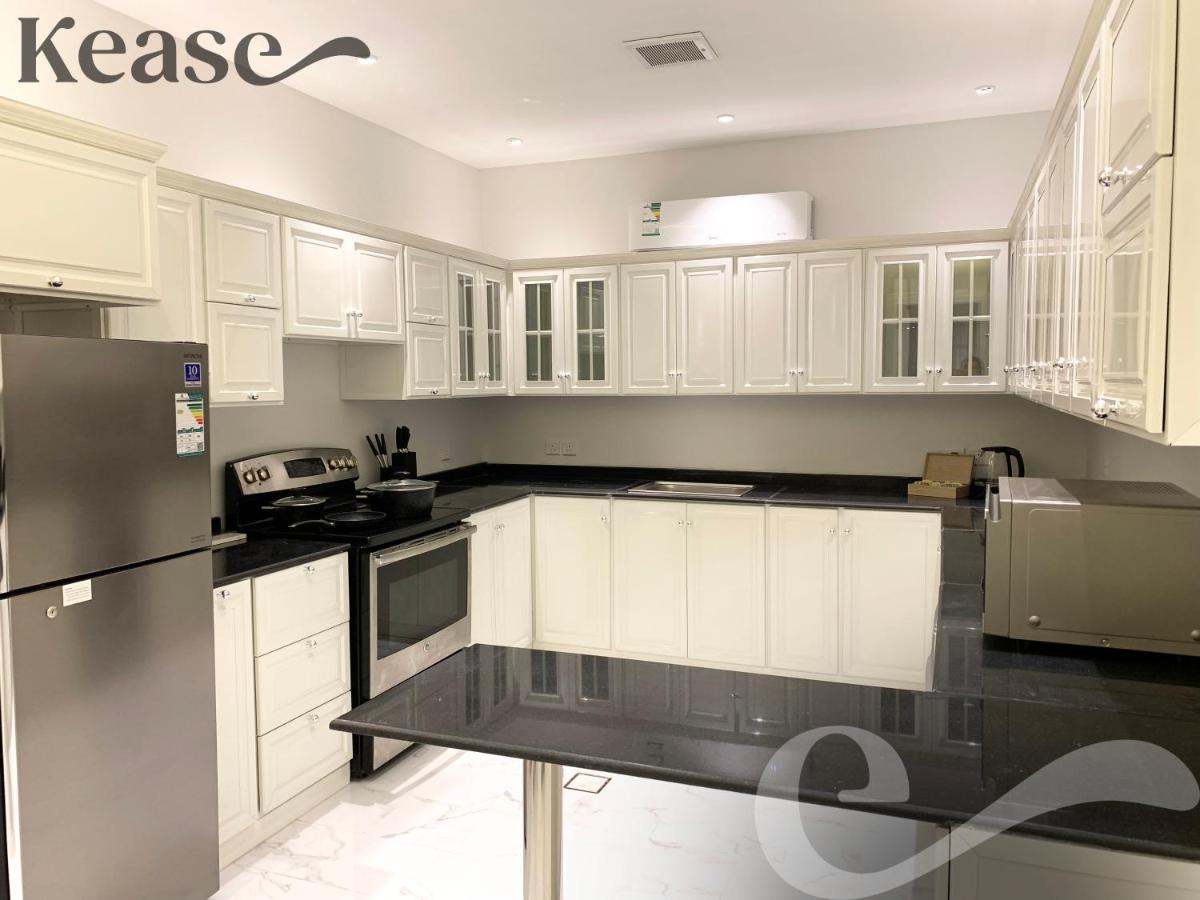 Kease Yasmin A-1 Royal touch AX12 - Housity