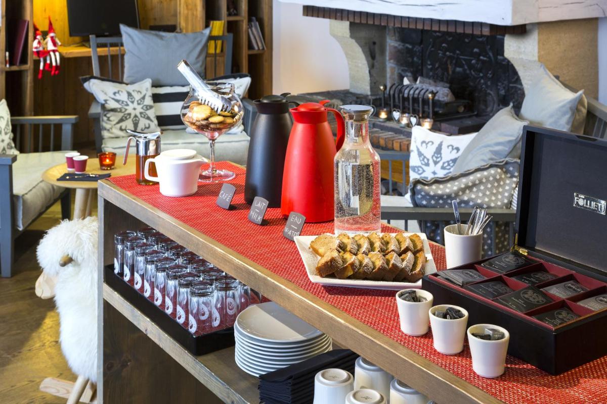 Nourriture dans l'hôtel ou à proximité