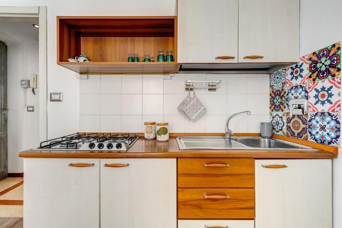 Charming Apartment with Panoramic View in the Heart of Rome - Housity