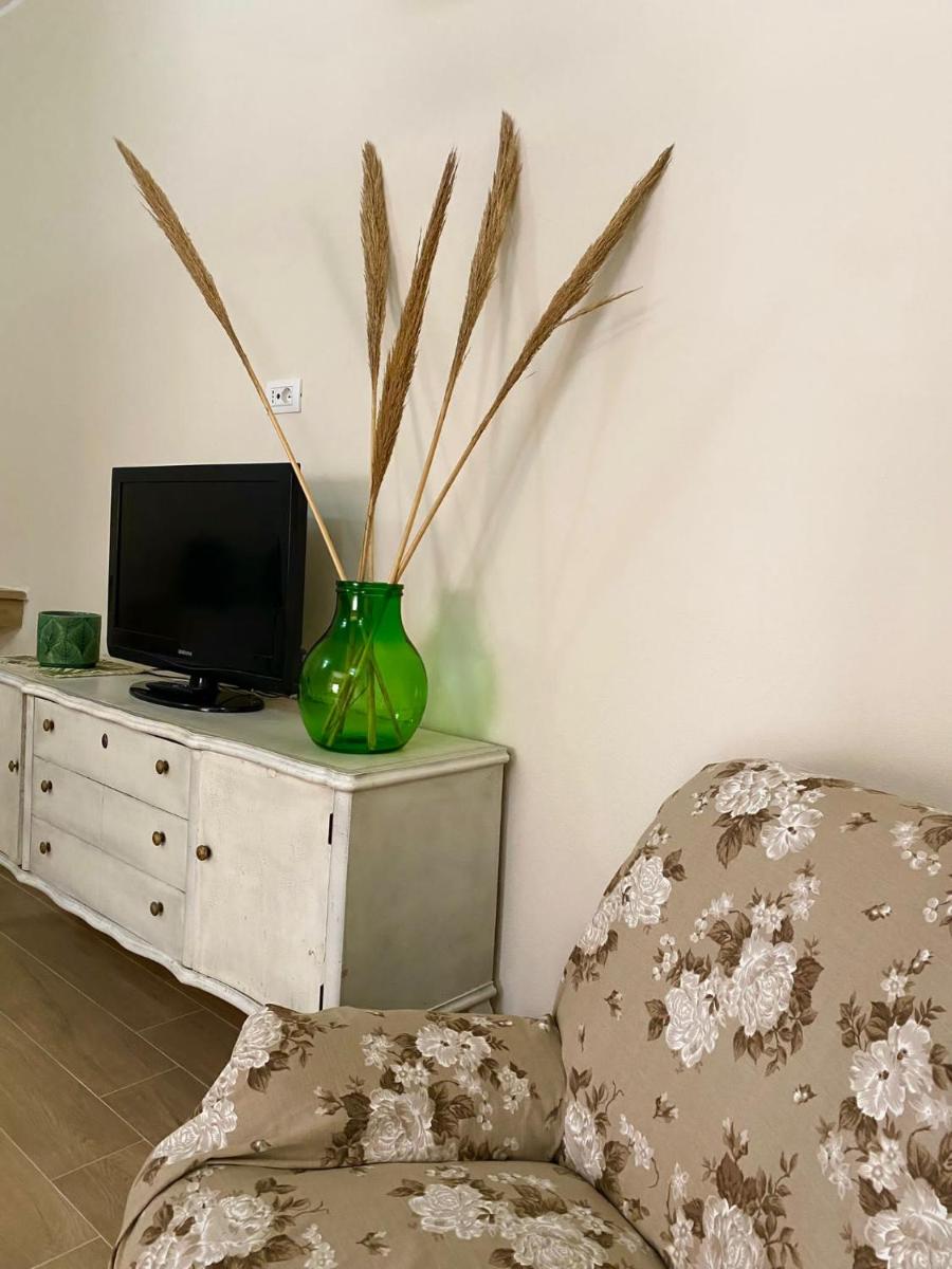 Carmen House3 - Housity