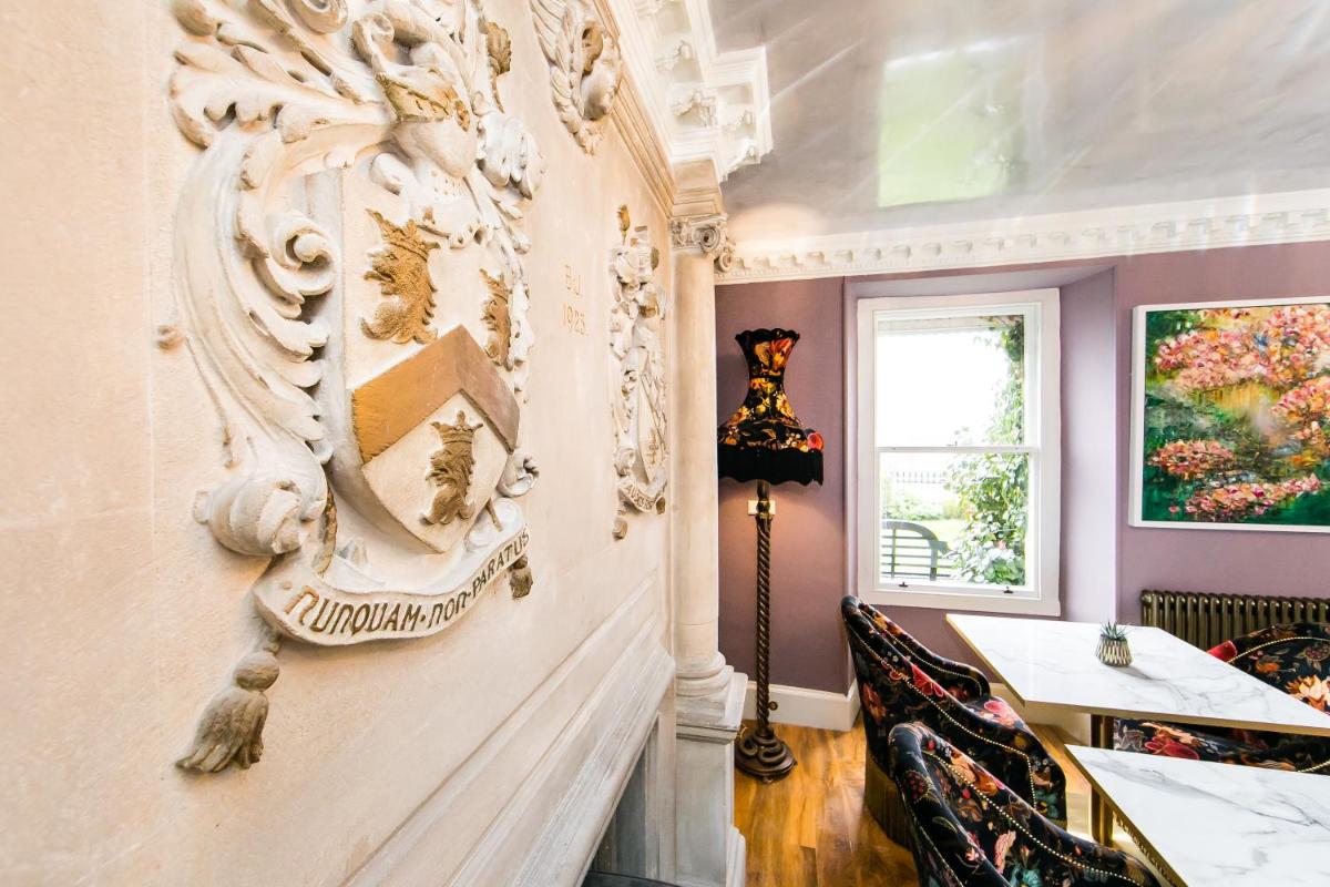 The Burgoyne - Housity