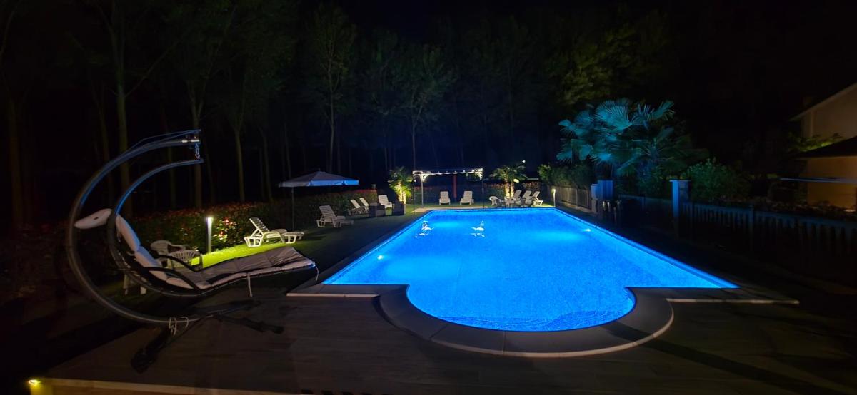RB Bed & Breakfast - Housity