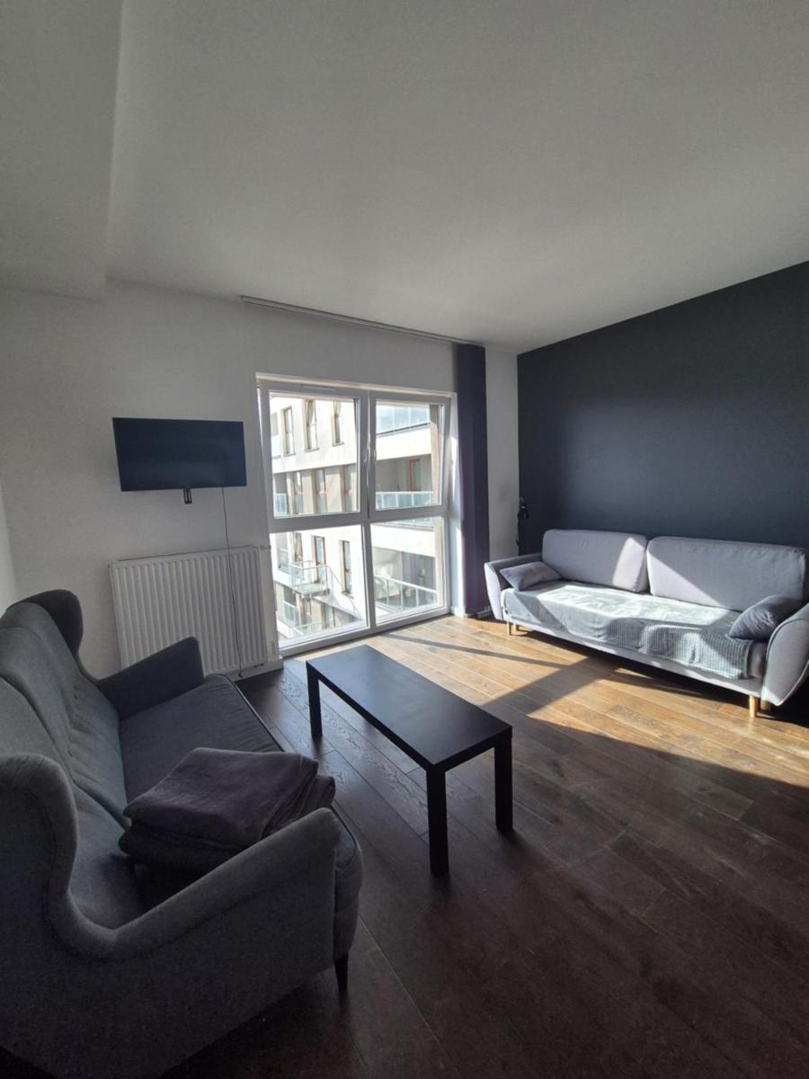 Centre Point Ilumino Apartment - Housity