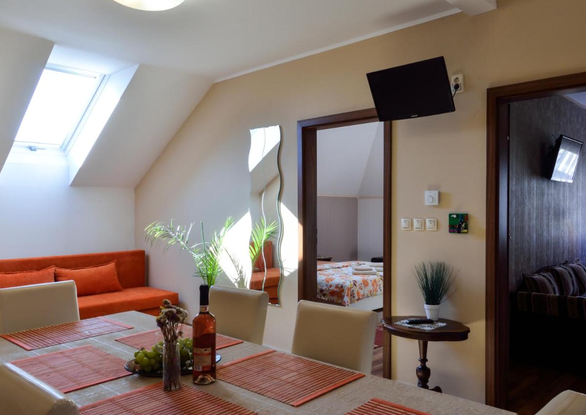 Suitetrails - Harmónia Apartmanház