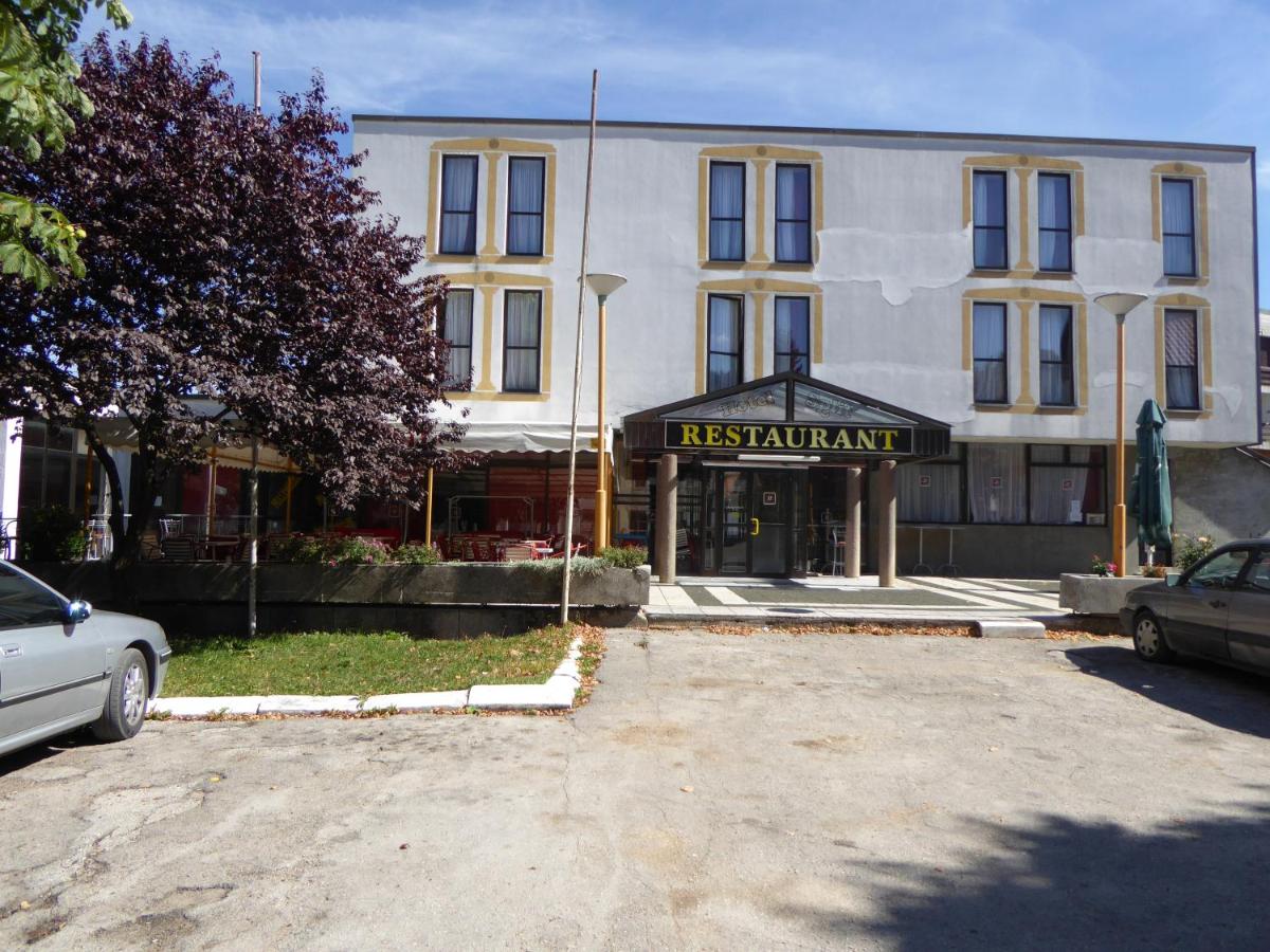 Hotel Split - Housity