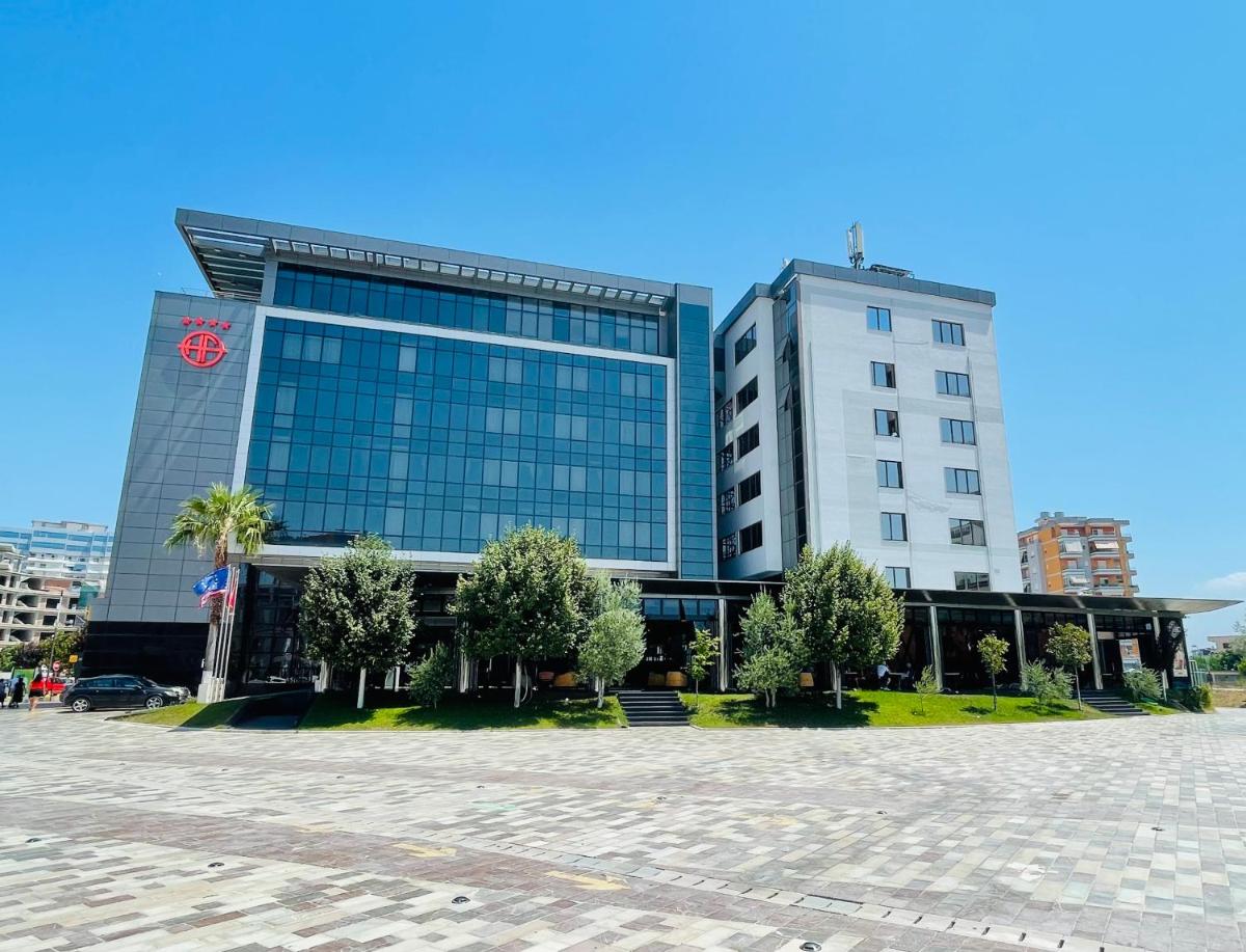 Suitetrails - Hotel Fieri