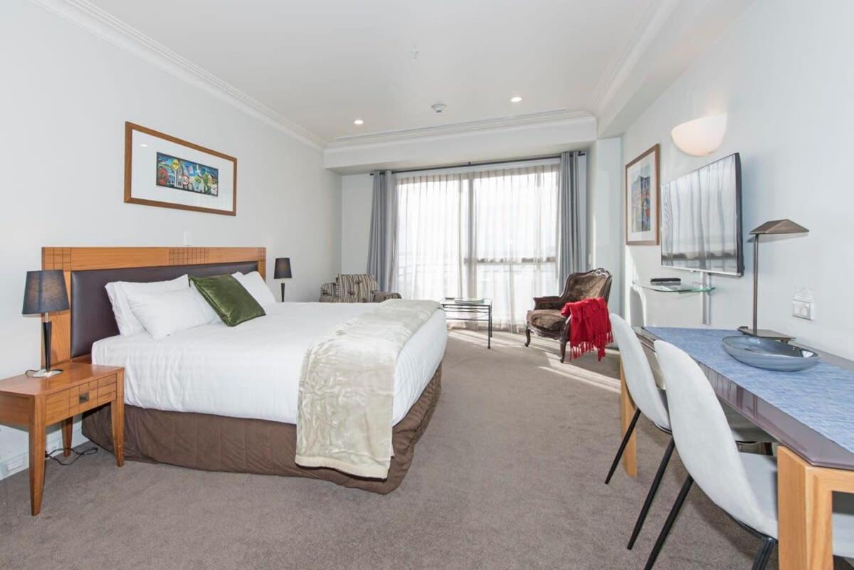 Best Views -Stunning HERITAGE-Pool,Gym - Housity