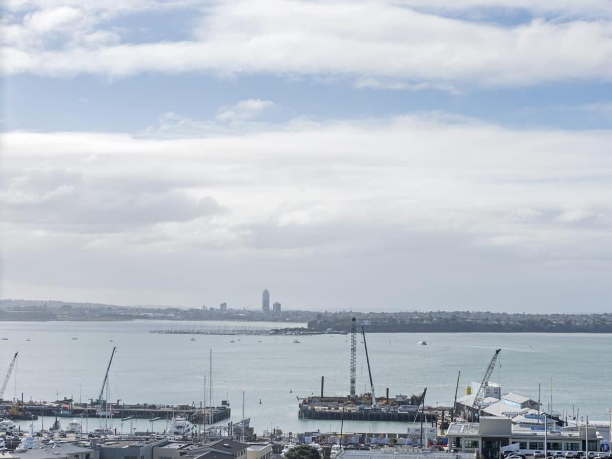 Best Views -Stunning HERITAGE-Pool,Gym - Housity