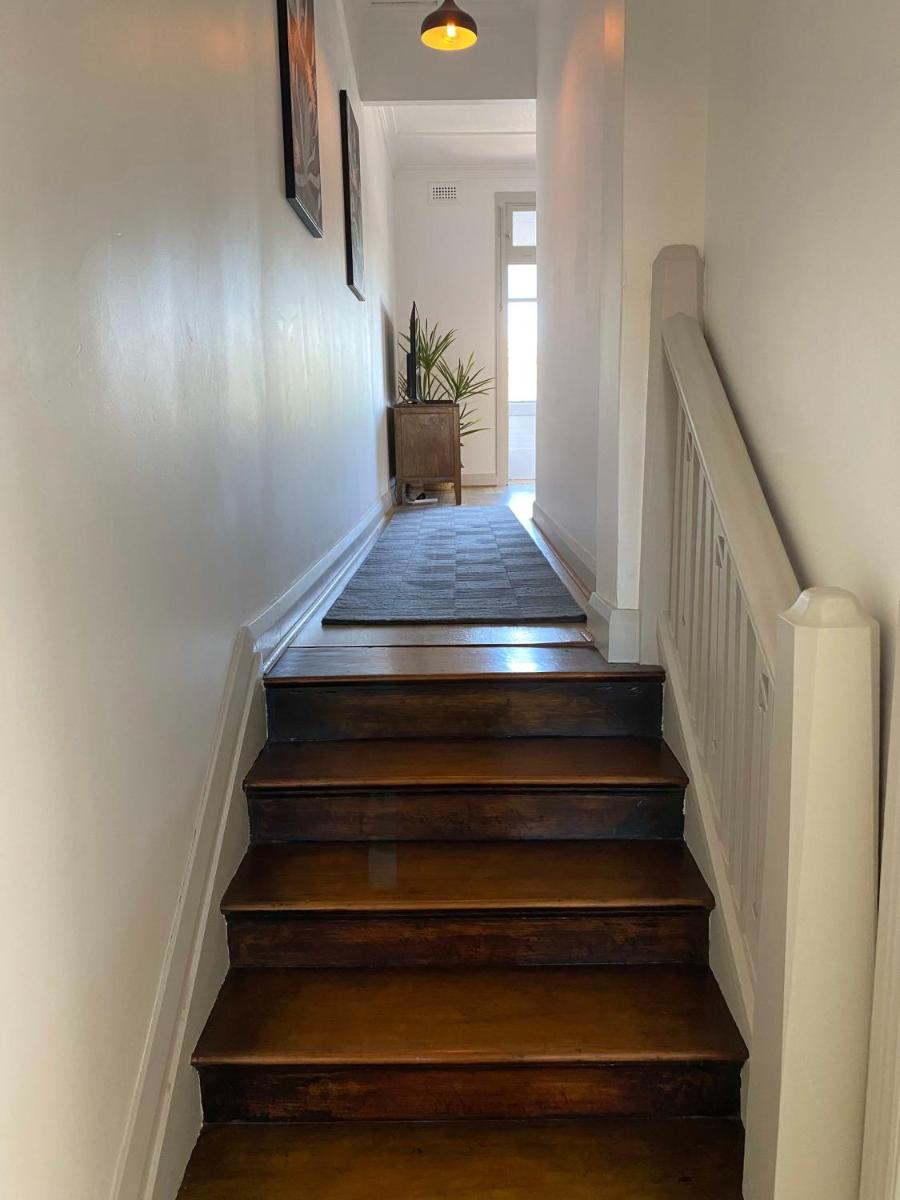 Stay on Summer - CBD Apartment - Housity